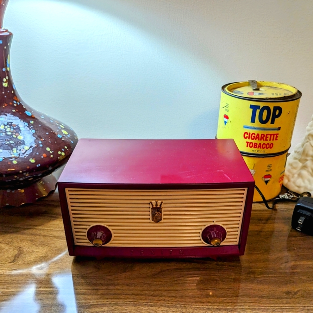 Zenith Mid Century Modern Radio- Bluetooth speaker